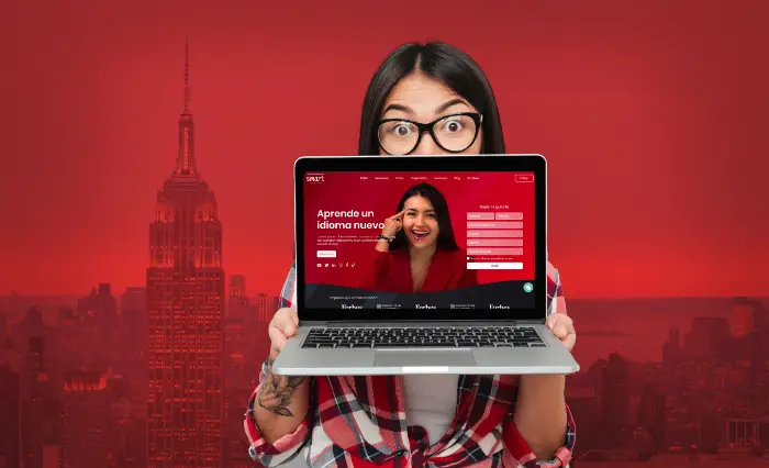 Plataforma interactiva de Smart Online abierta en un portátil